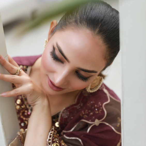 Luxurious Party Wears for Less – Enjoy 20% Off at Hurrenoor