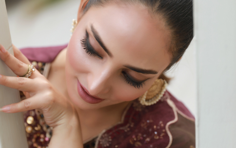 Luxurious Party Wears for Less – Enjoy 20% Off at Hurrenoor